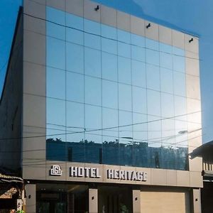 Hotel Heritage - Near Trade Center, Visa Consulate Bkc